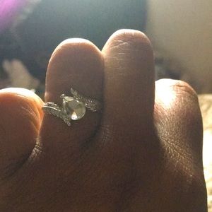 Fashion engagement ring